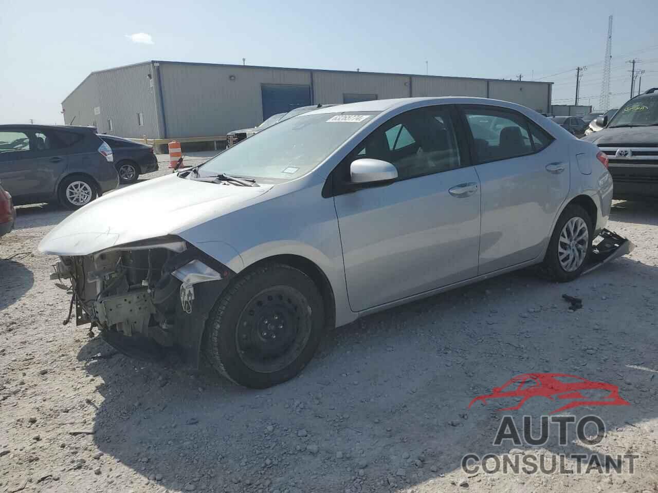 TOYOTA COROLLA 2017 - 5YFBURHE2HP686058
