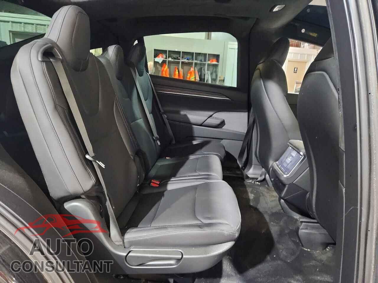 TESLA MODEL X 2024 - 7SAXCDE59RF442083