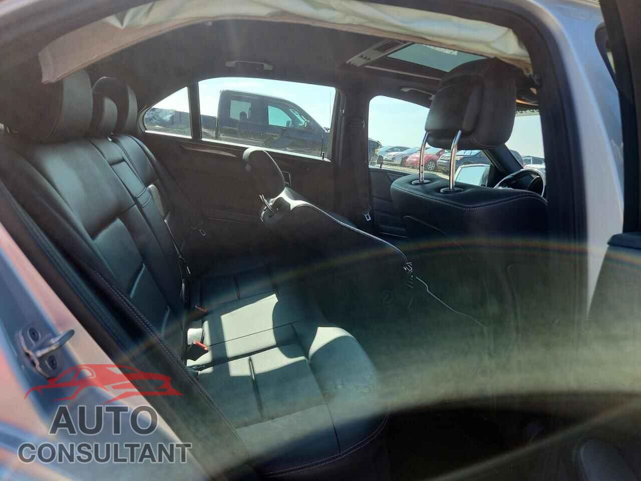 MERCEDES-BENZ E-CLASS 2015 - WDDHF5KB9FB084142