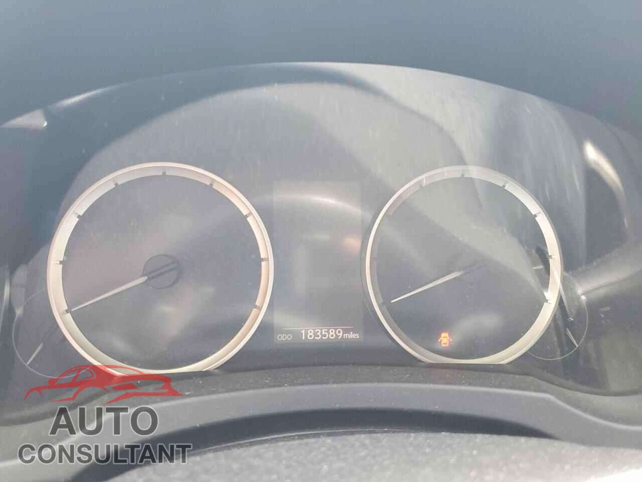 LEXUS IS 2014 - JTHBF1D29E5021124