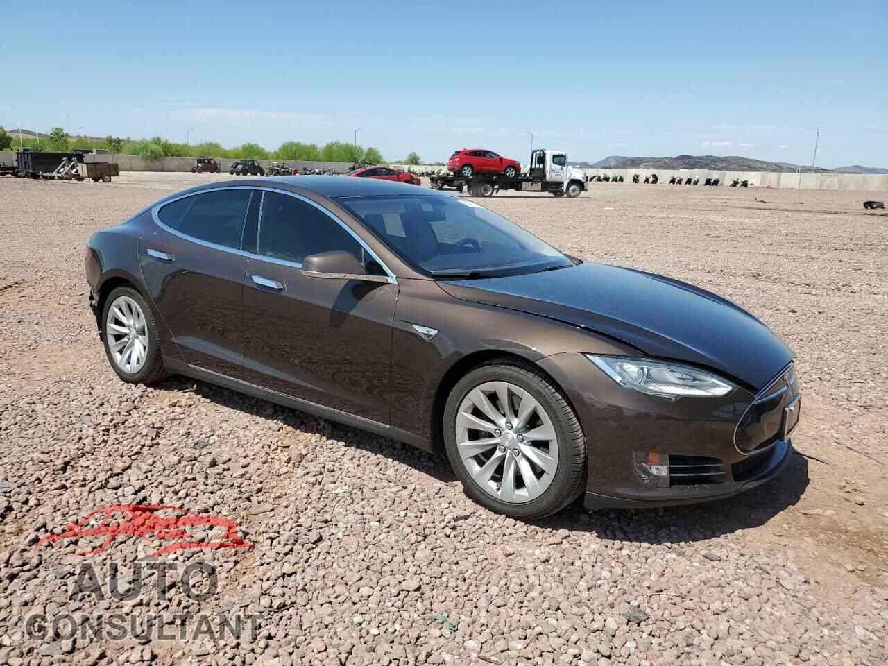 TESLA MODEL S 2013 - 5YJSA1CP9DFP18786