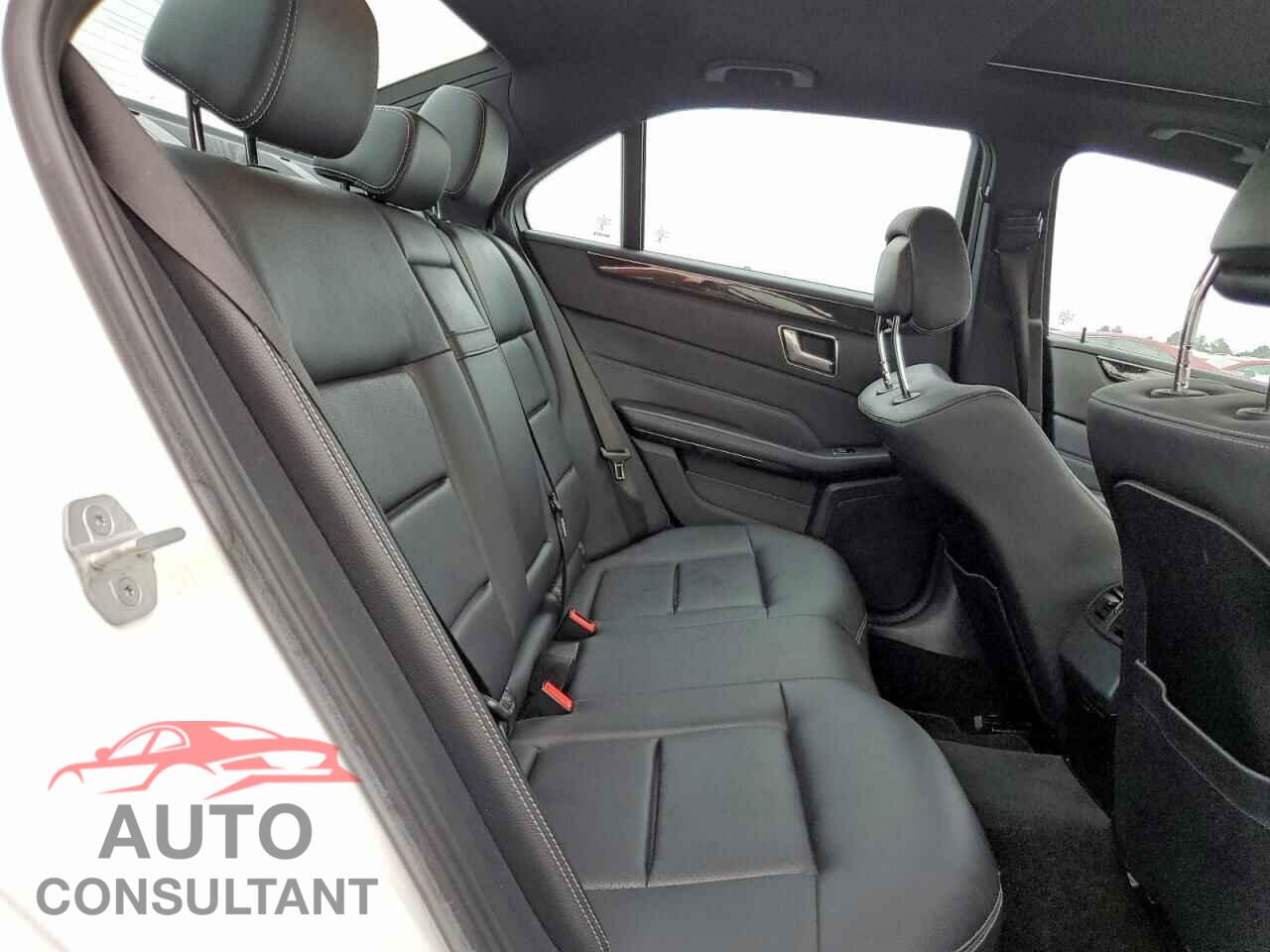 MERCEDES-BENZ E-CLASS 2015 - WDDHF5KB1FB089688