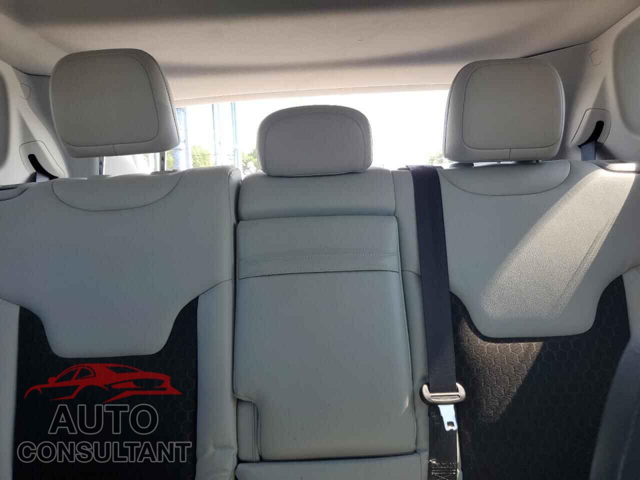 JEEP COMPASS 2018 - 3C4NJDBB5JT117375