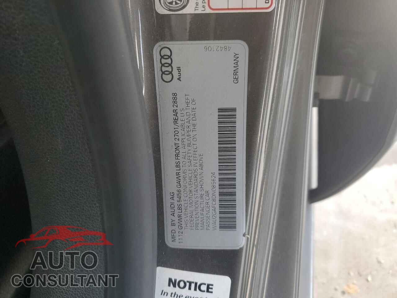 AUDI A7 2013 - WAU2GAFC8DN085624