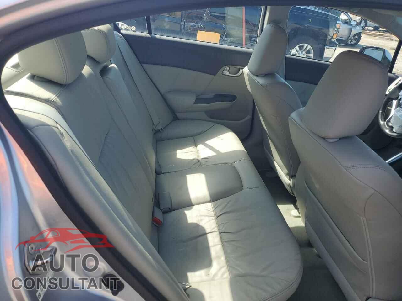 HONDA CIVIC 2012 - 19XFB2F97CE024300