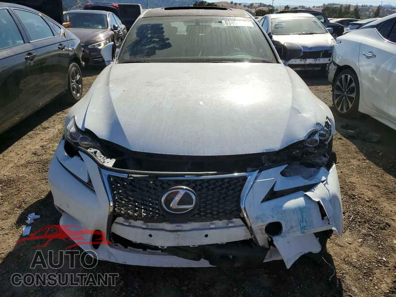 LEXUS IS 2016 - JTHBA1D25G5006766