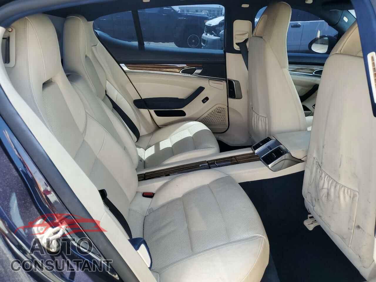 PORSCHE PANAMERA 2010 - WP0AB2A72AL061050