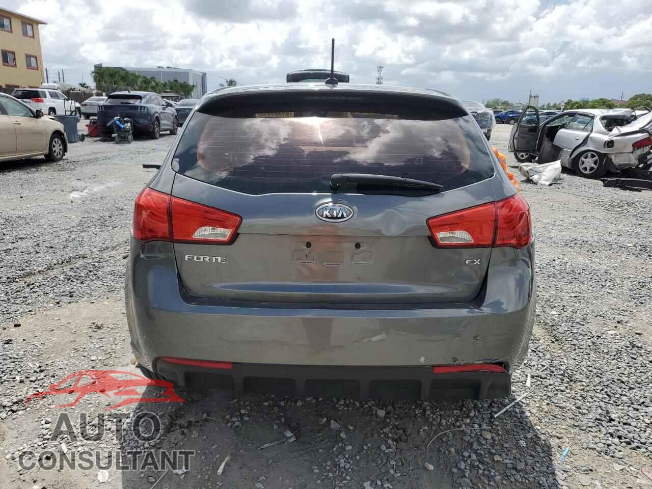 KIA FORTE 2011 - KNAFU5A21B5398933