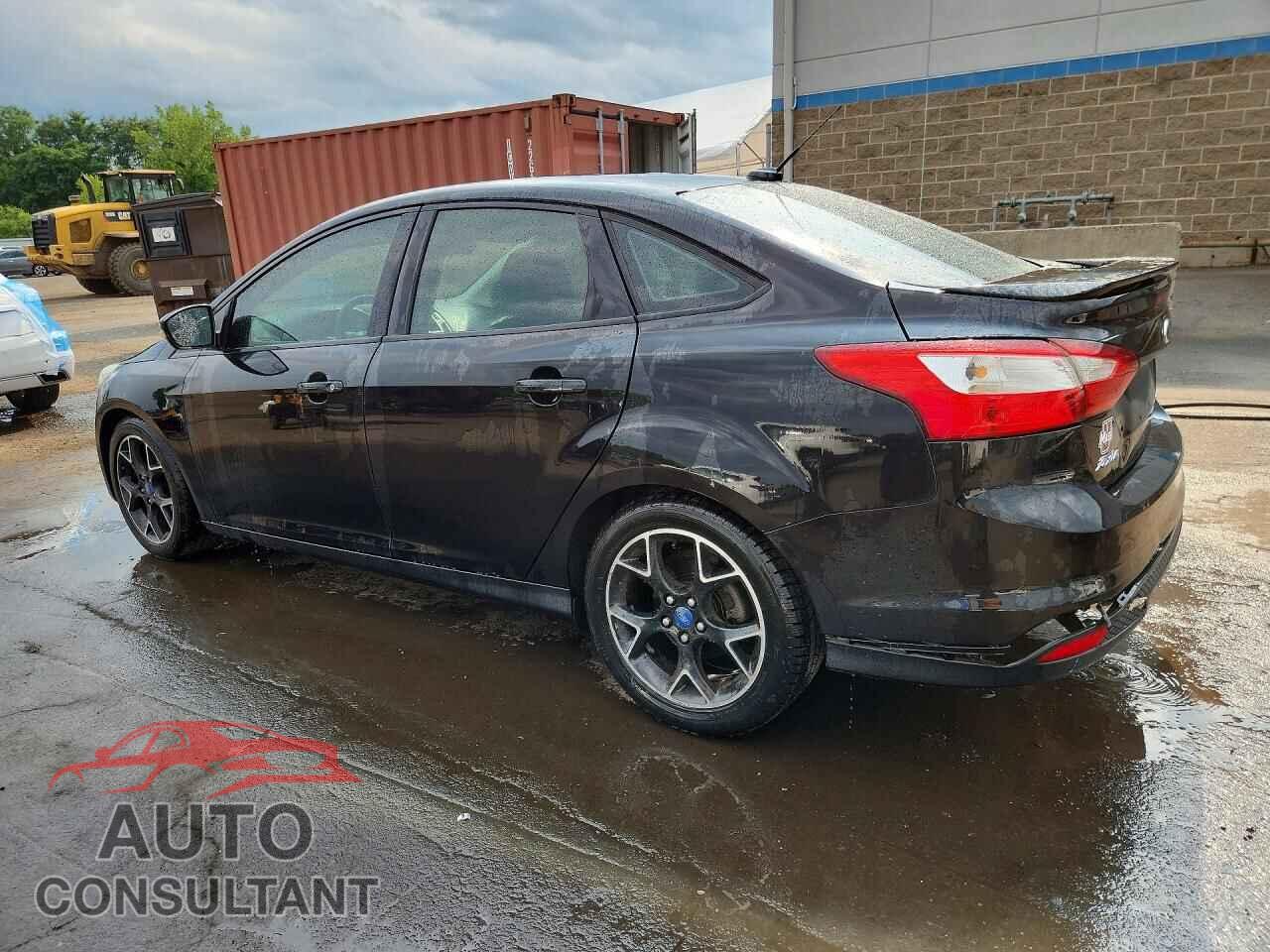 FORD FOCUS 2013 - 1FADP3F25DL111175