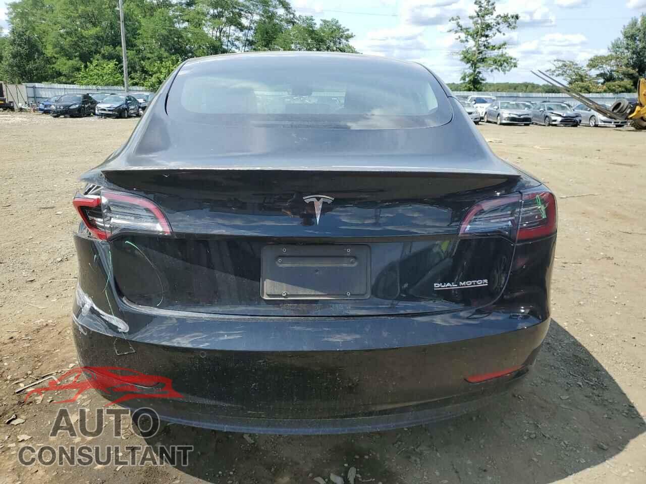 TESLA MODEL 3 2022 - 5YJ3E1ECXNF118573