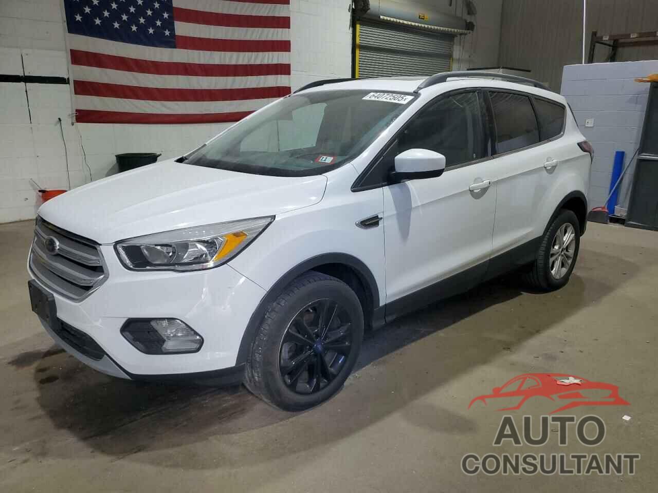 FORD ESCAPE 2018 - 1FMCU0GDXJUA72999