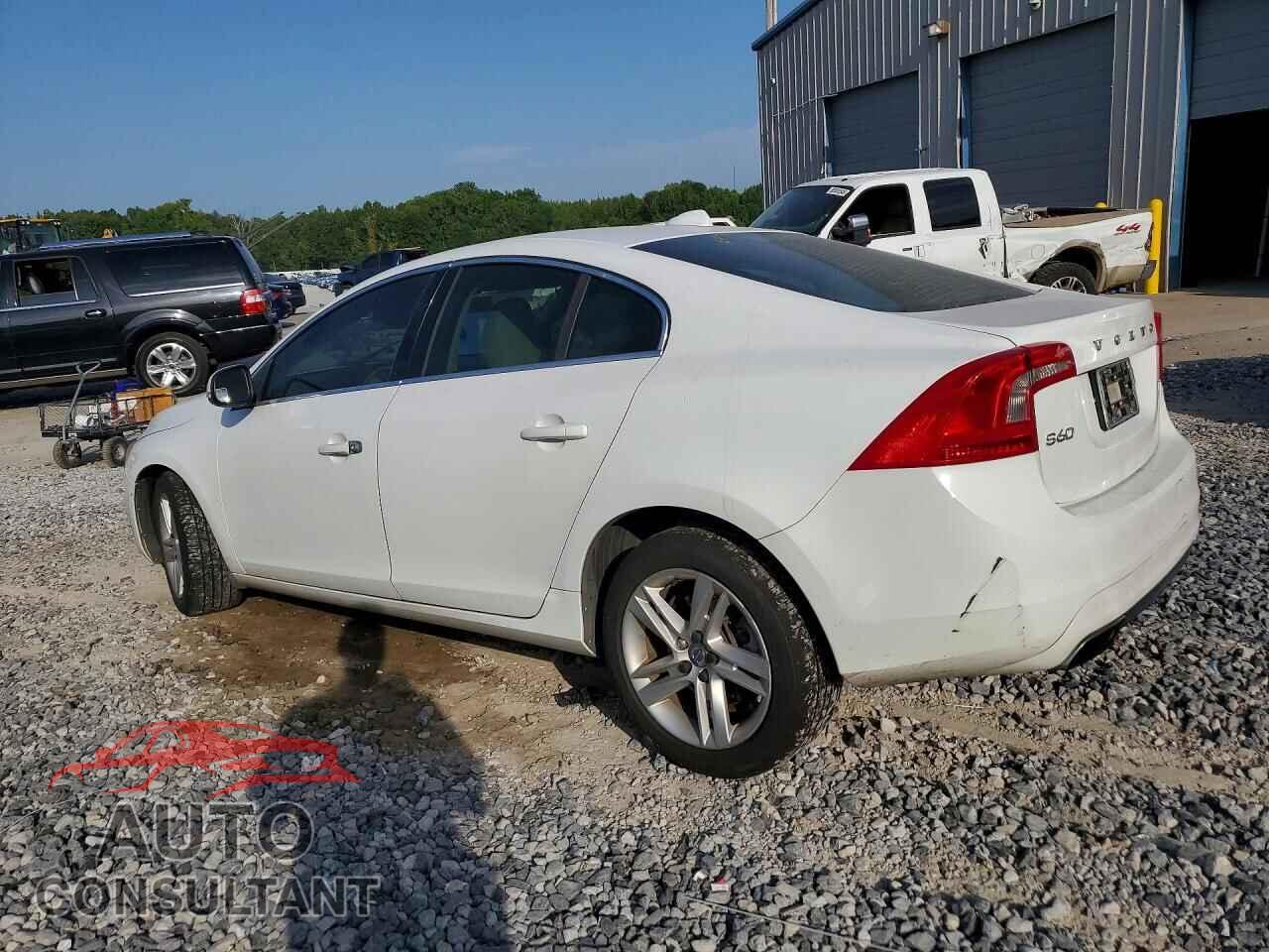VOLVO S60 2015 - YV126MFK9F2356154