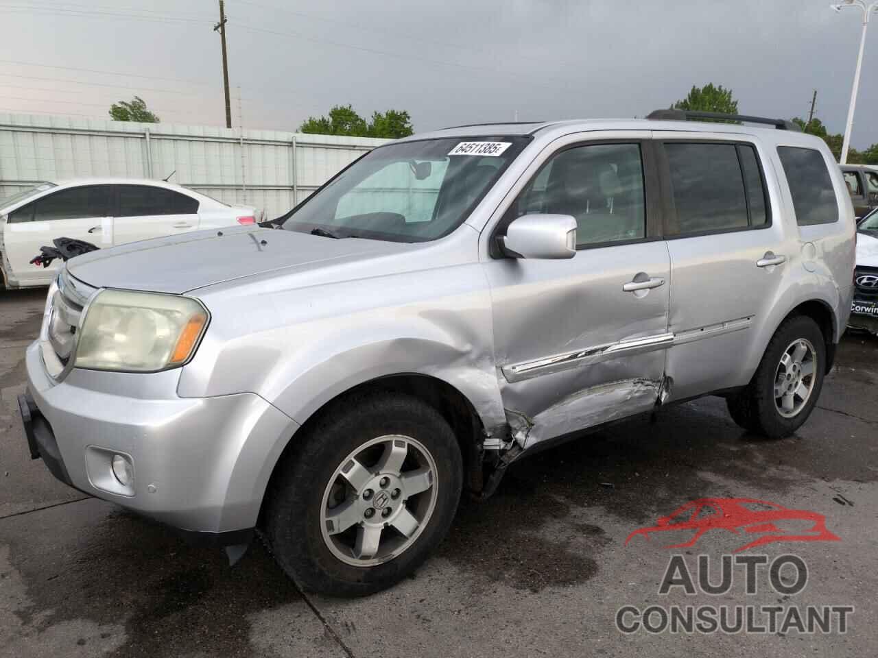 HONDA PILOT 2011 - 5FNYF4H90BB058755