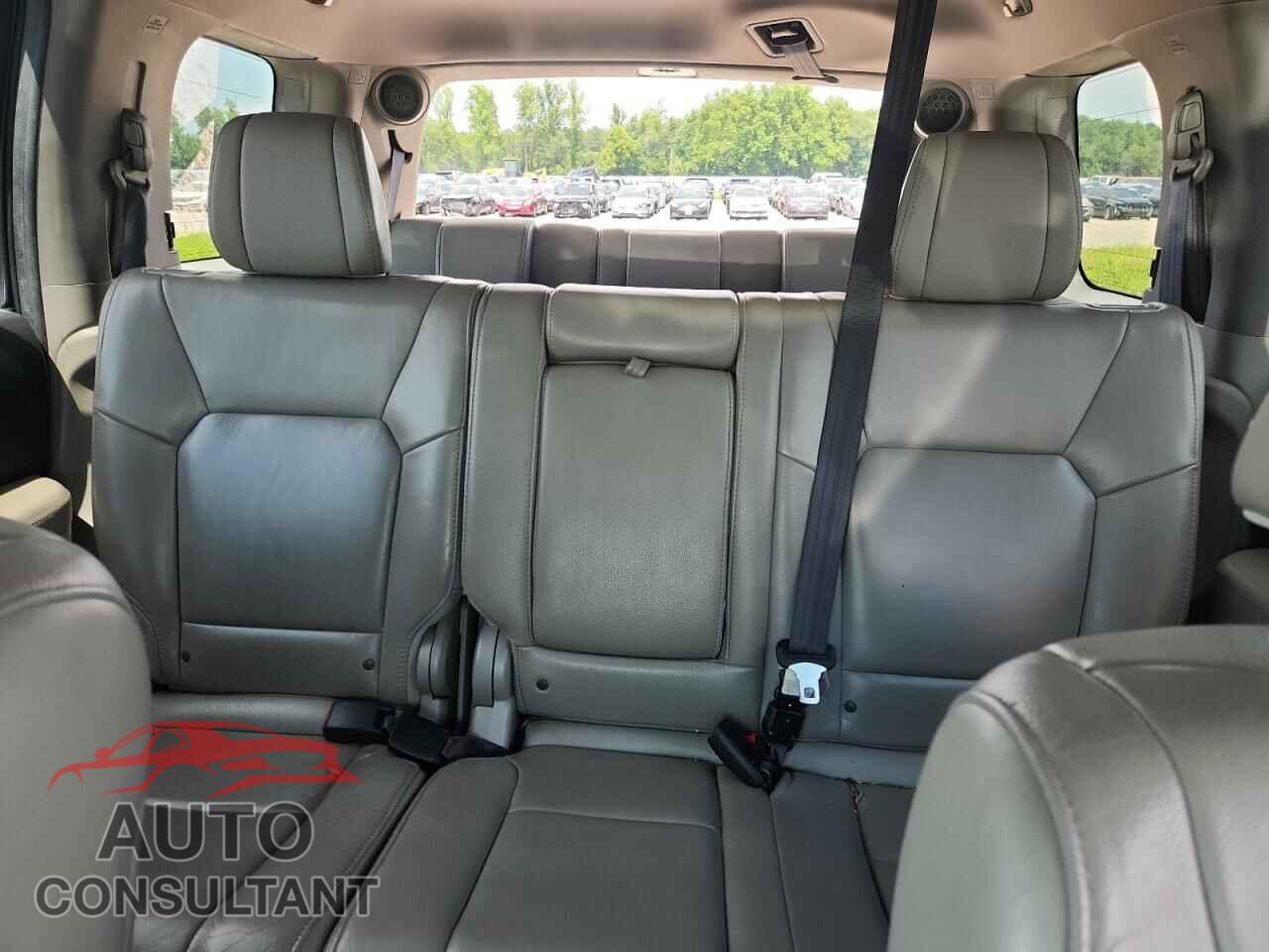 HONDA PILOT 2012 - 5FNYF3H97CB024694