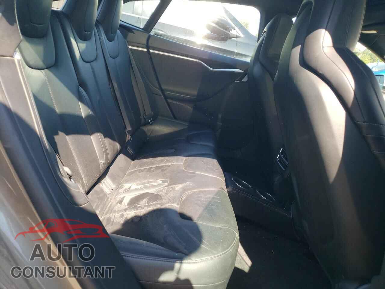 TESLA MODEL S 2016 - 5YJSA1E24GF133507
