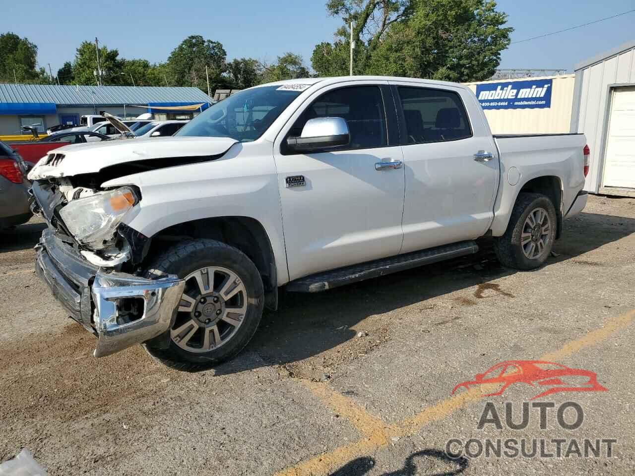 TOYOTA TUNDRA 2017 - 5TFAY5F14HX636319