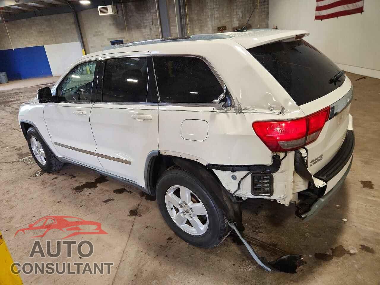 JEEP CHEROKEE 2011 - 1J4RR4GG0BC555128