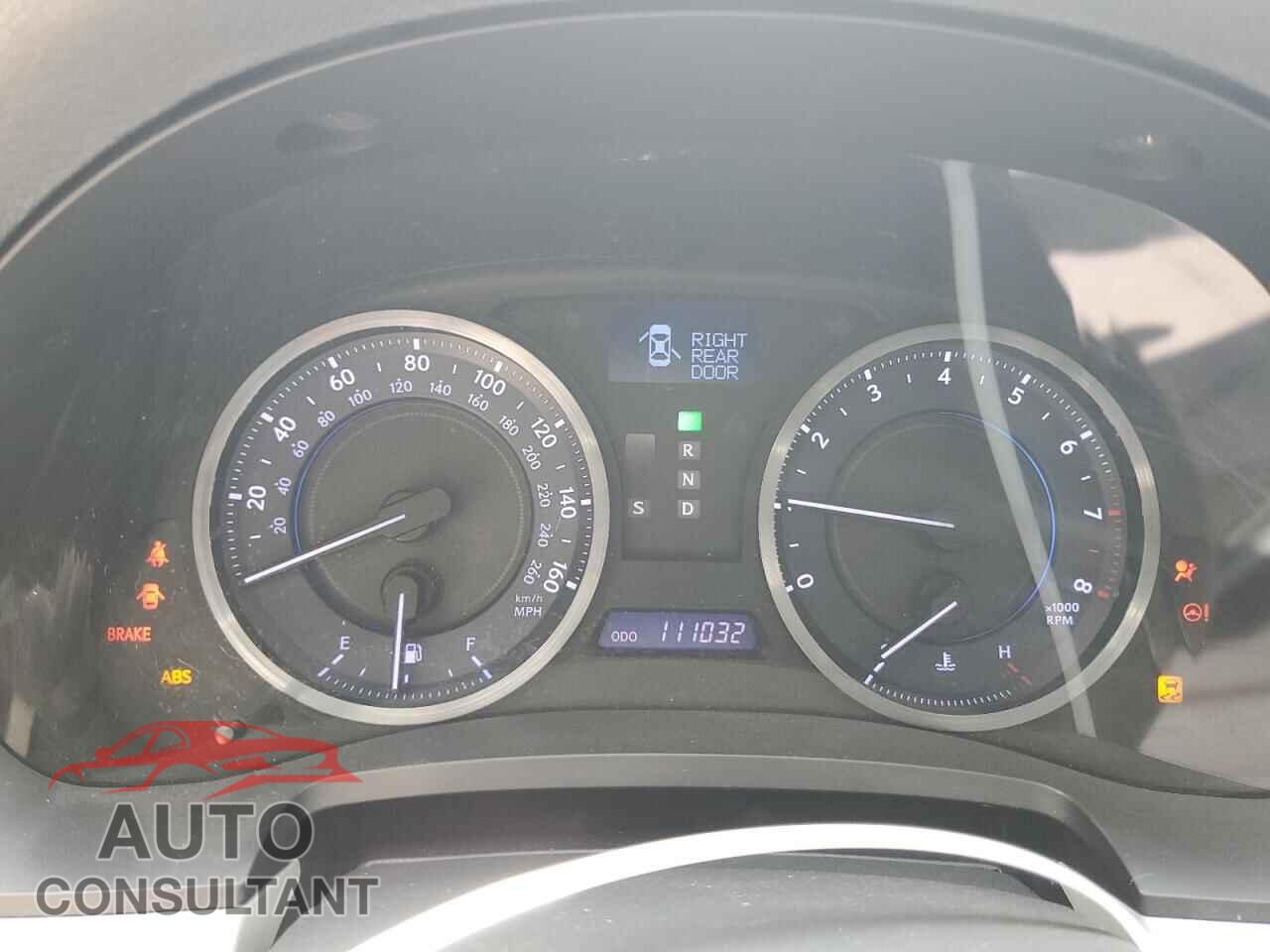 LEXUS IS 2011 - JTHBF5C25B5152653