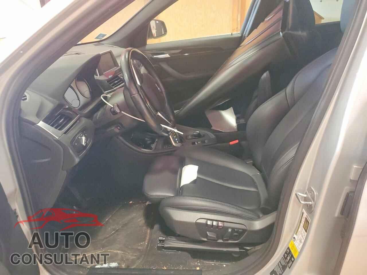 BMW X1 2018 - WBXHT3C35J5L28104