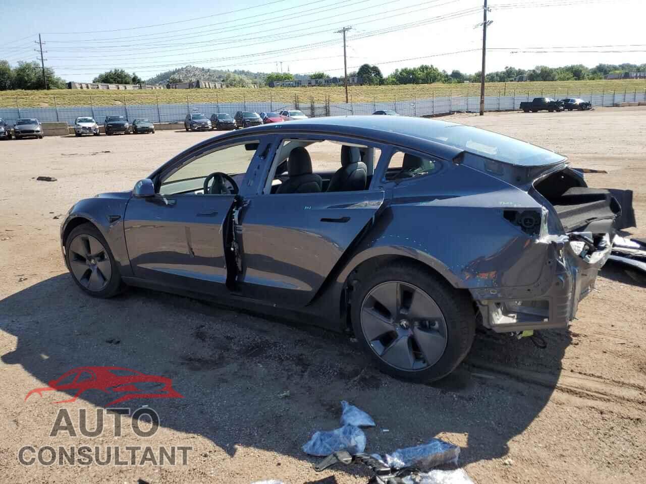 TESLA MODEL 3 2021 - 5YJ3E1EB4MF002016