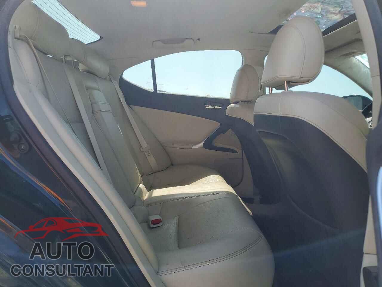 LEXUS IS 2013 - JTHBF5C20D5191444