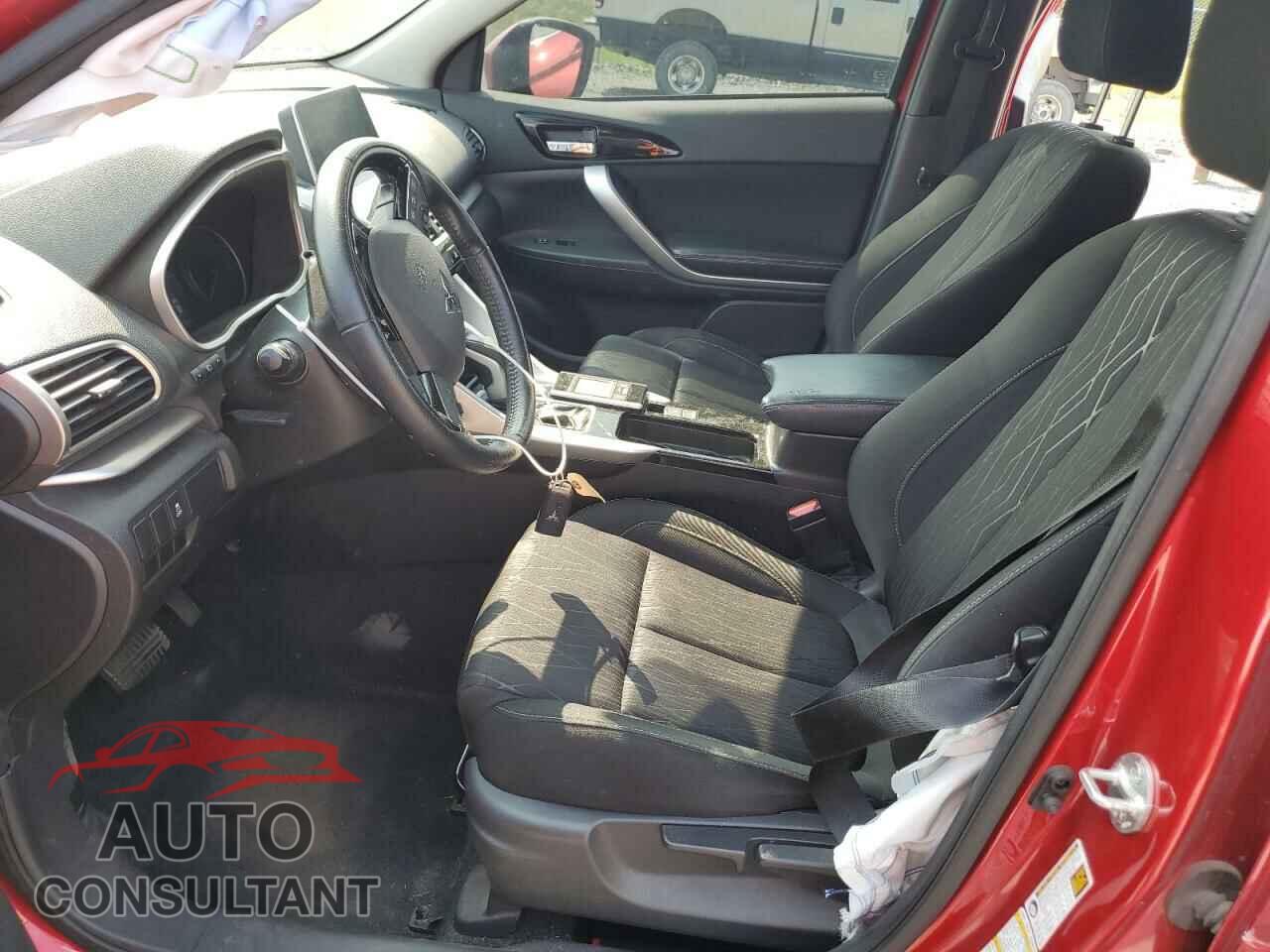 MITSUBISHI ECLIPSE 2018 - JA4AT5AA6JZ037660