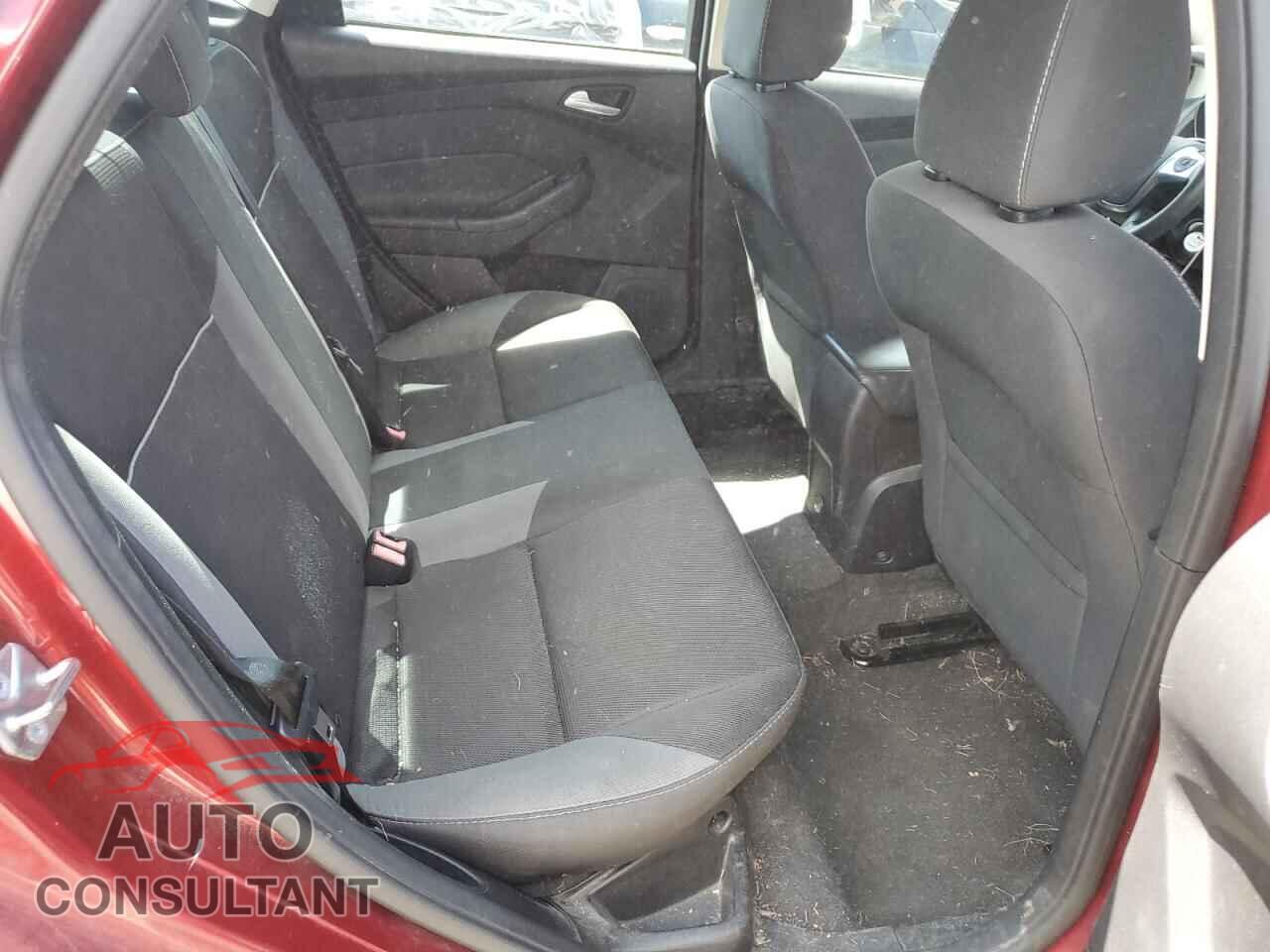FORD FOCUS 2014 - 1FADP3F26EL324668