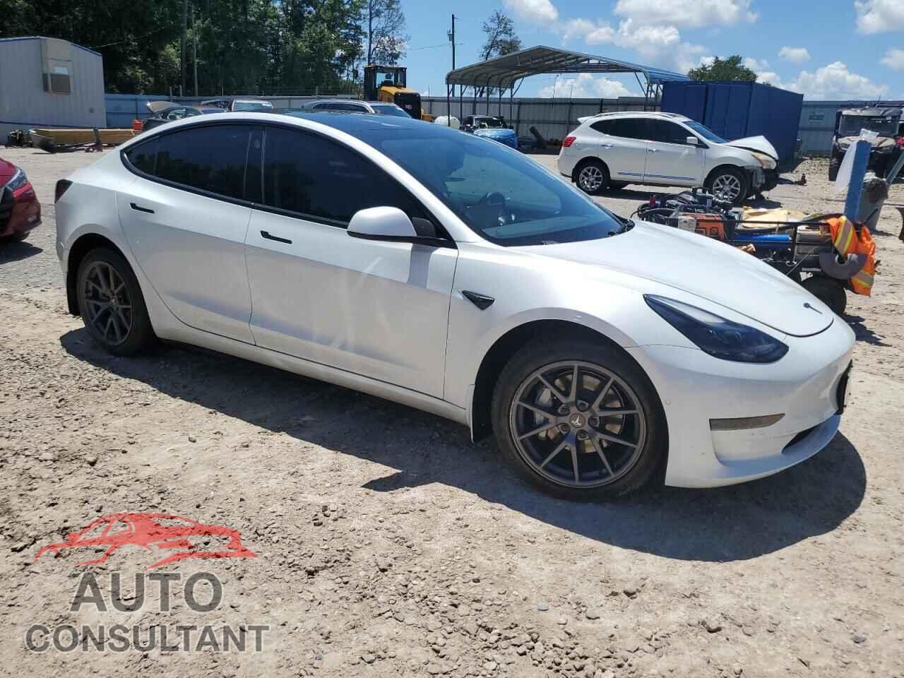TESLA MODEL 3 2022 - 5YJ3E1EA4NF321151