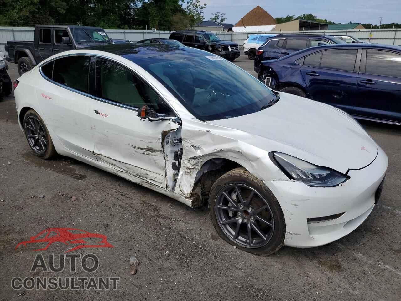 TESLA MODEL 3 2019 - 5YJ3E1EA6KF302080