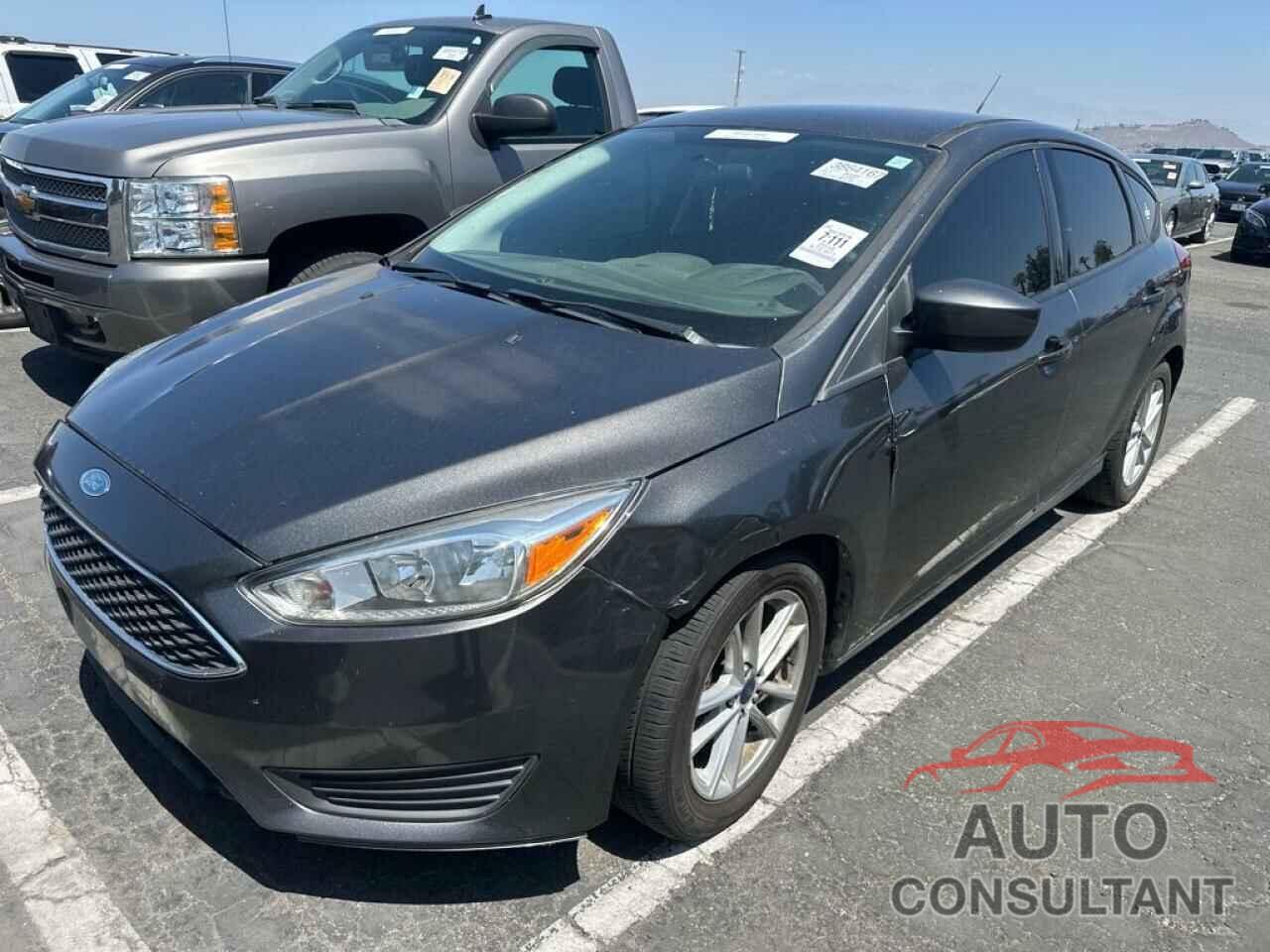 FORD FOCUS 2018 - 1FADP3K26JL236557