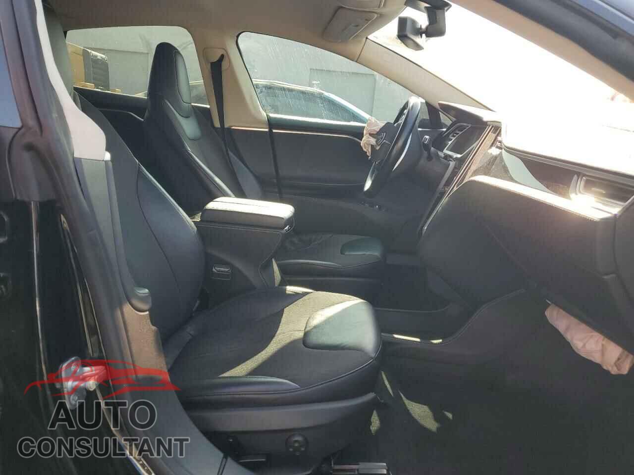 TESLA MODEL S 2013 - 5YJSA1CP6DFP27686