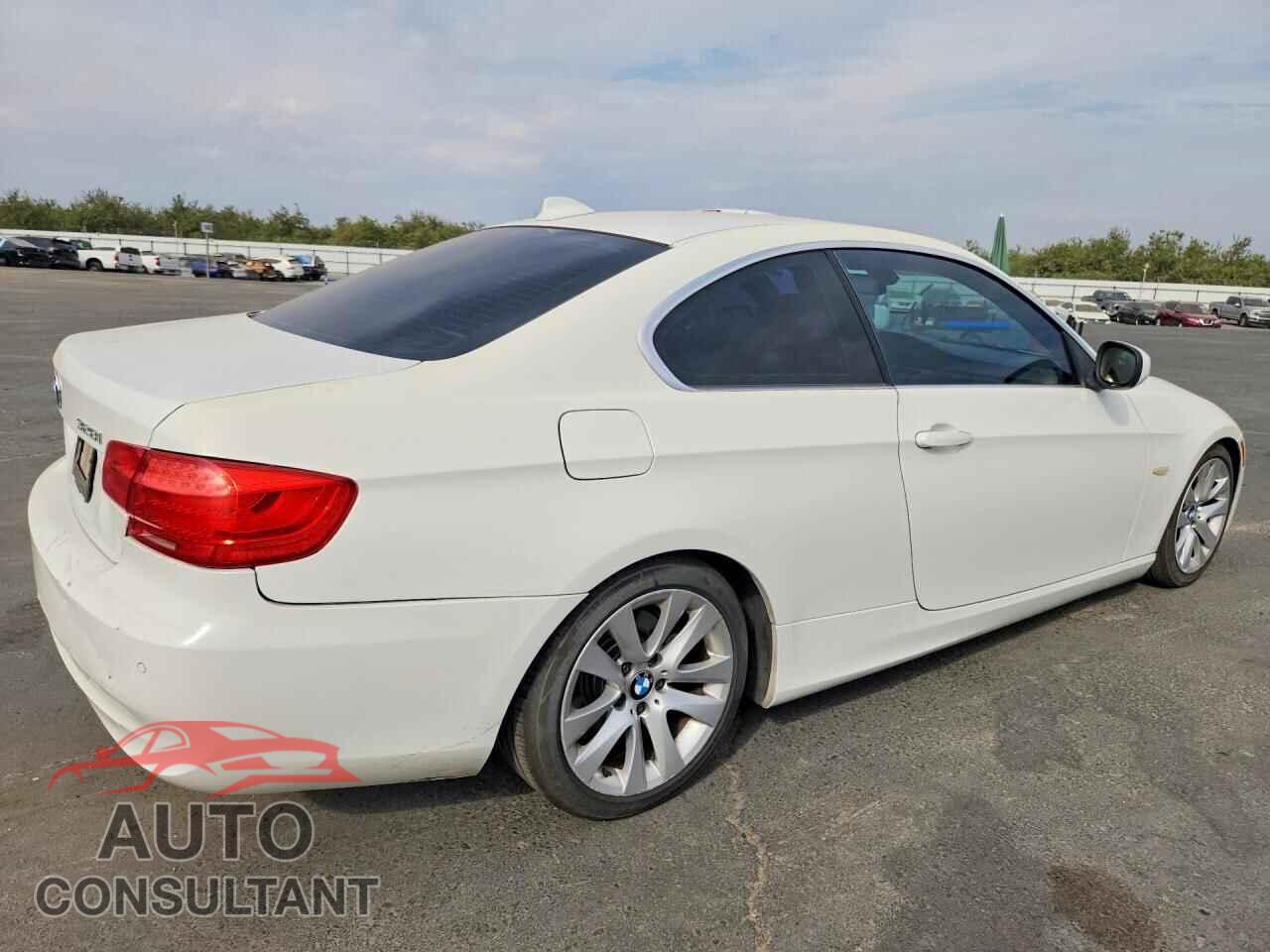 BMW 3 SERIES 2013 - WBAKE5C52DJ106929