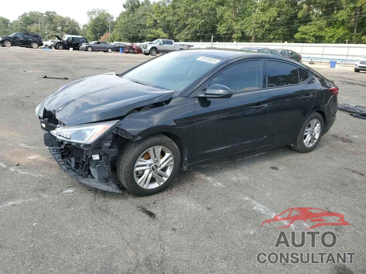 HYUNDAI ELANTRA 2019 - 5NPD84LF8KH467786