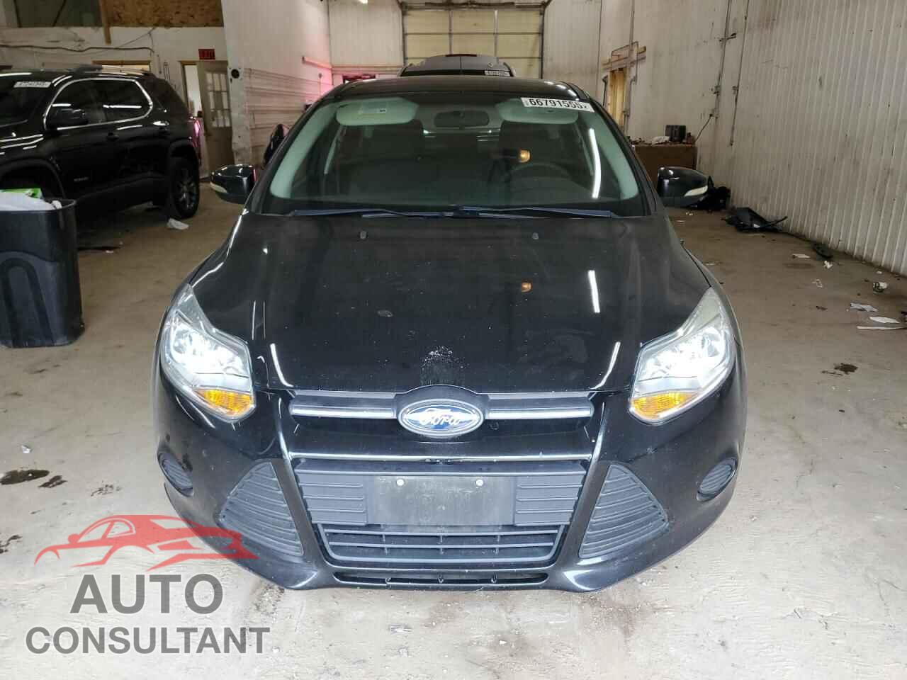 FORD FOCUS 2014 - 1FADP3K22EL400067
