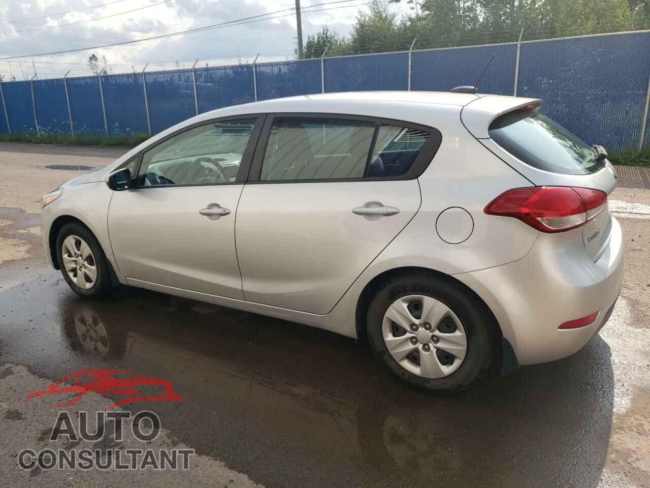 KIA FORTE 2017 - KNAFK5A80H5732470