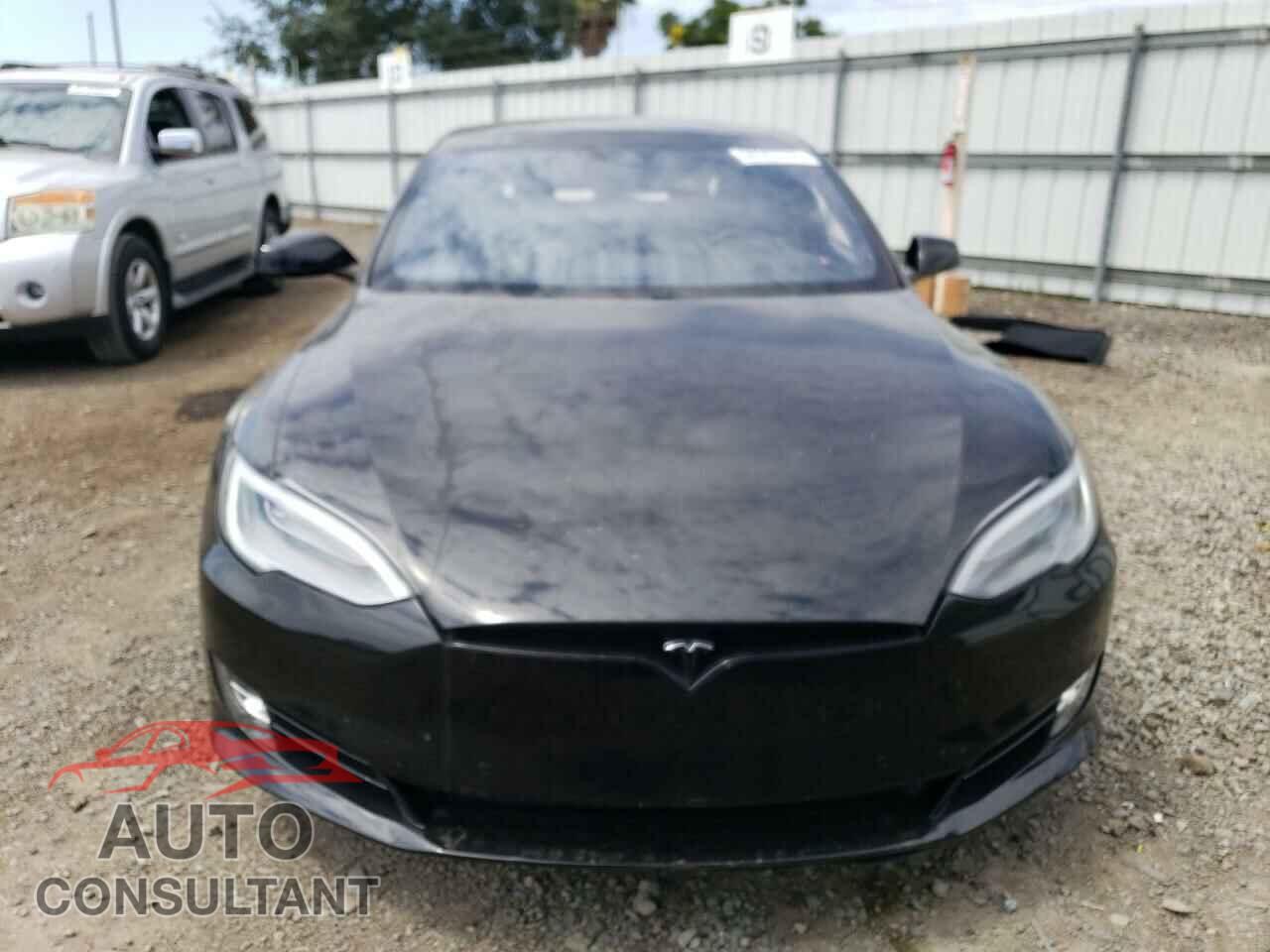 TESLA MODEL S 2016 - 5YJSA1E19GF142985