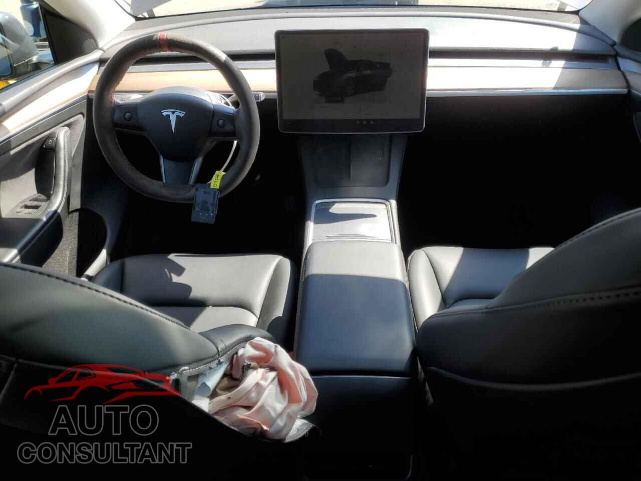 TESLA MODEL Y 2023 - 7SAYGDEE4PF856703