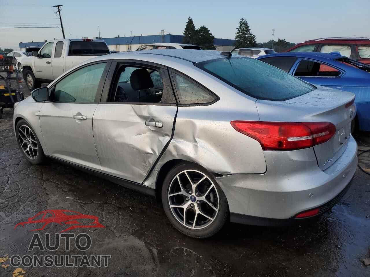 FORD FOCUS 2017 - 1FADP3H24HL295222