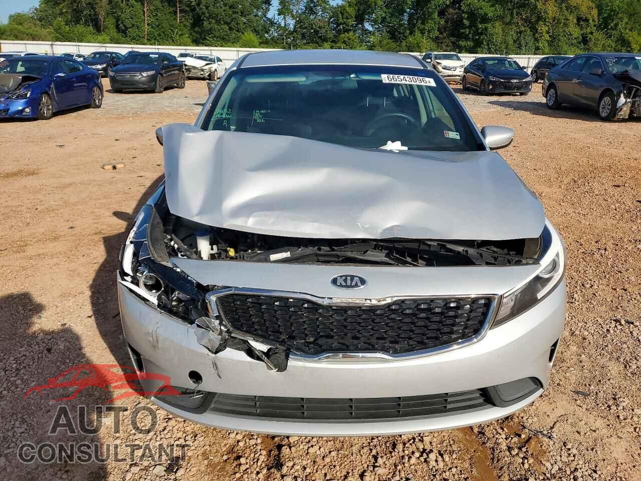 KIA FORTE 2017 - 3KPFK4A78HE096499