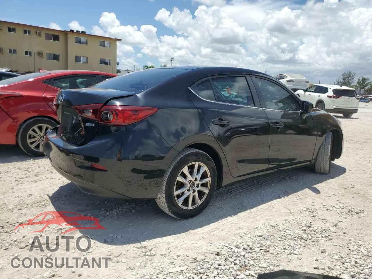 MAZDA 3 2017 - 3MZBN1U79HM107500