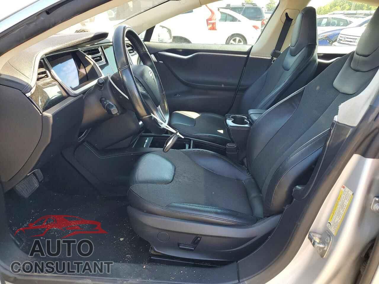 TESLA MODEL S 2012 - 5YJSA1DN8CFP02395