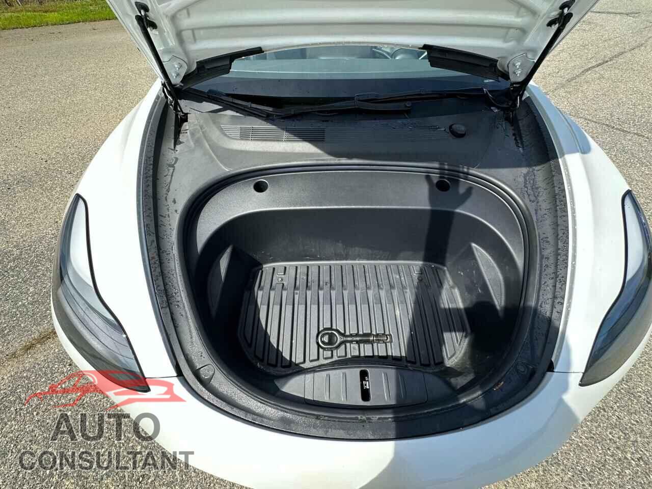 TESLA MODEL 3 2022 - 5YJ3E1EB2NF178127