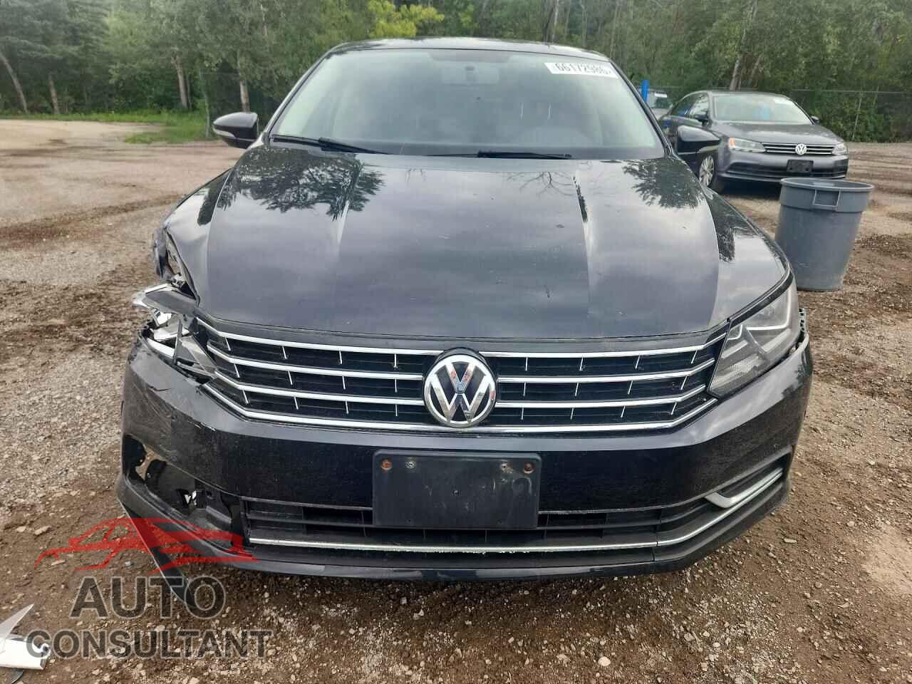 VOLKSWAGEN PASSAT 2018 - 1VWAA7A32JC022680