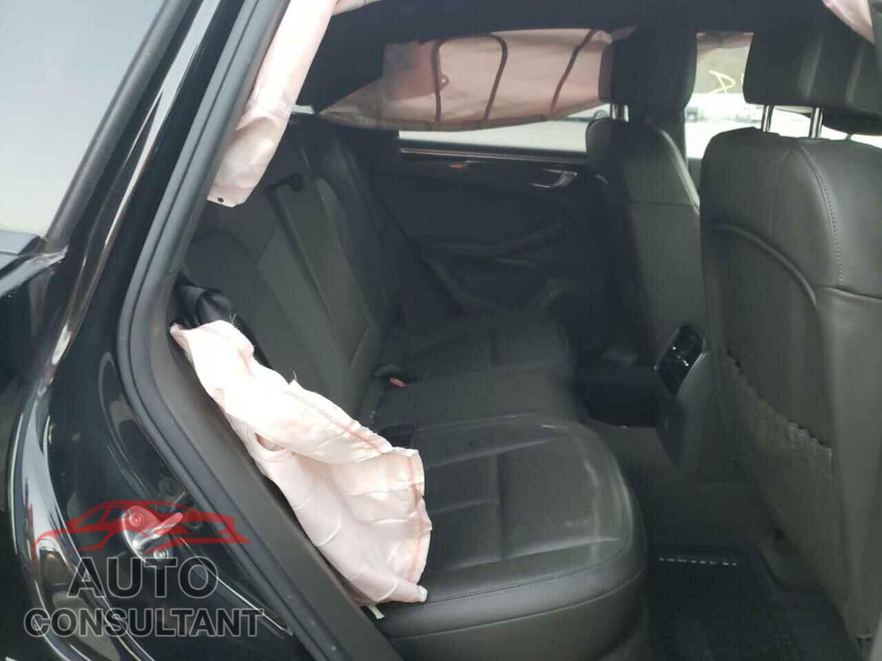 PORSCHE MACAN 2017 - WP1AA2A58HLB82496