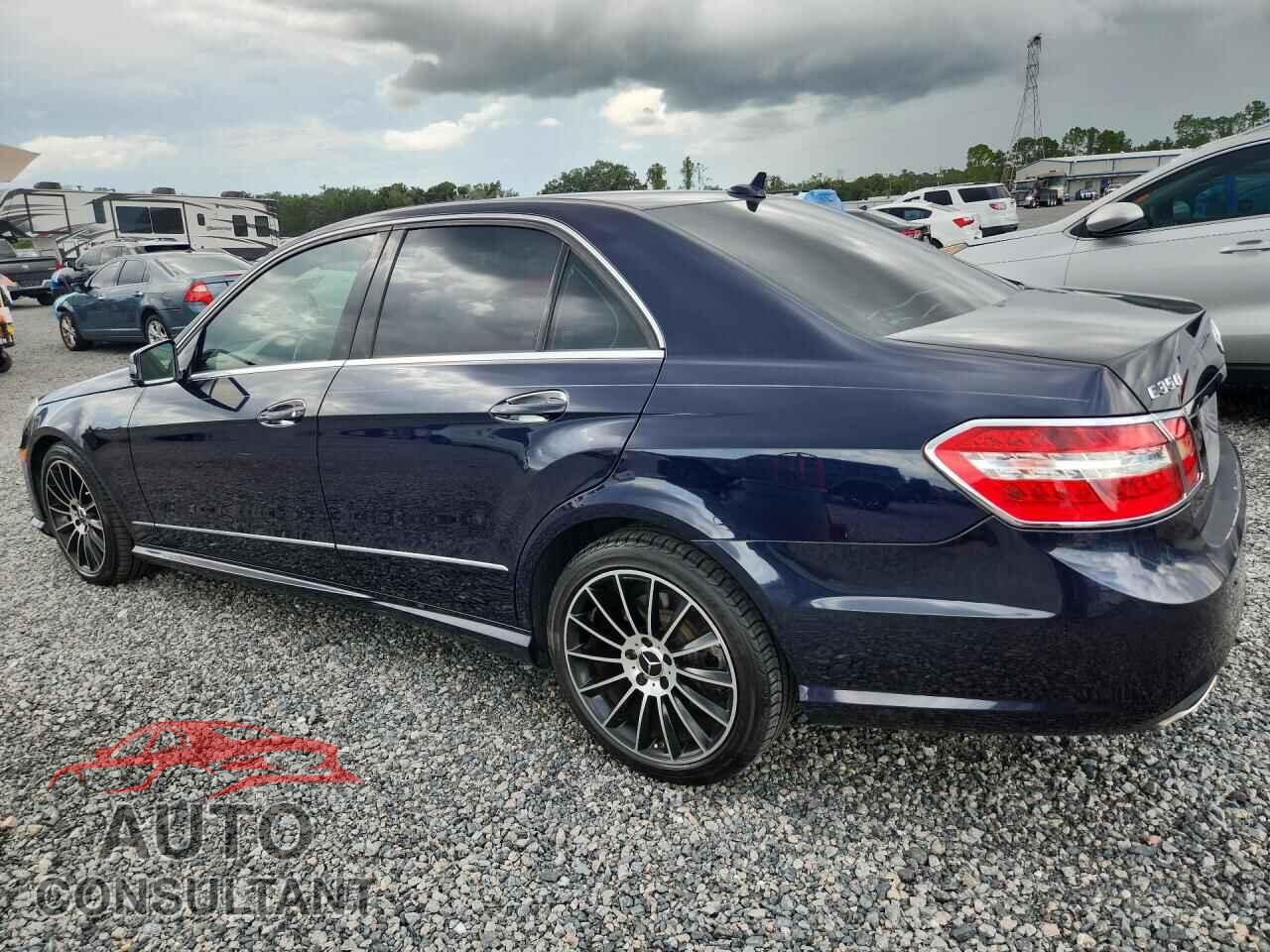 MERCEDES-BENZ E-CLASS 2011 - WDDHF8HB5BA383457