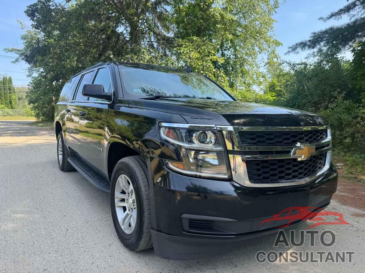 CHEVROLET SUBURBAN 2019 - 1GNSKHKC3KR393863
