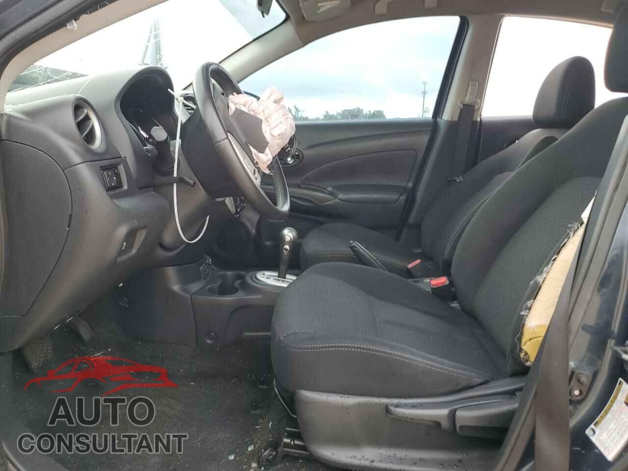 NISSAN VERSA 2017 - 3N1CN7AP1HL811763