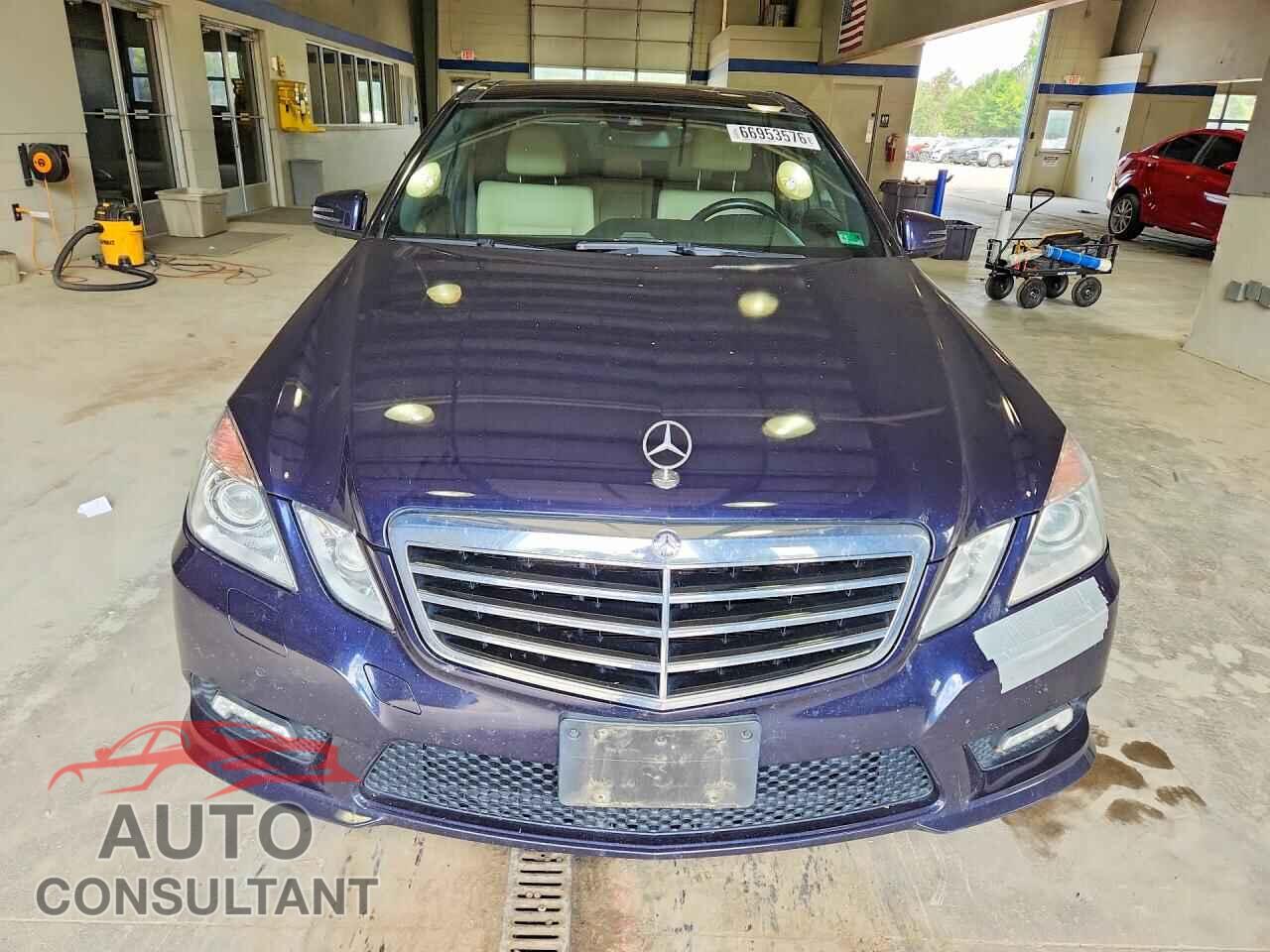 MERCEDES-BENZ E-CLASS 2011 - WDDHF8HB4BA375950