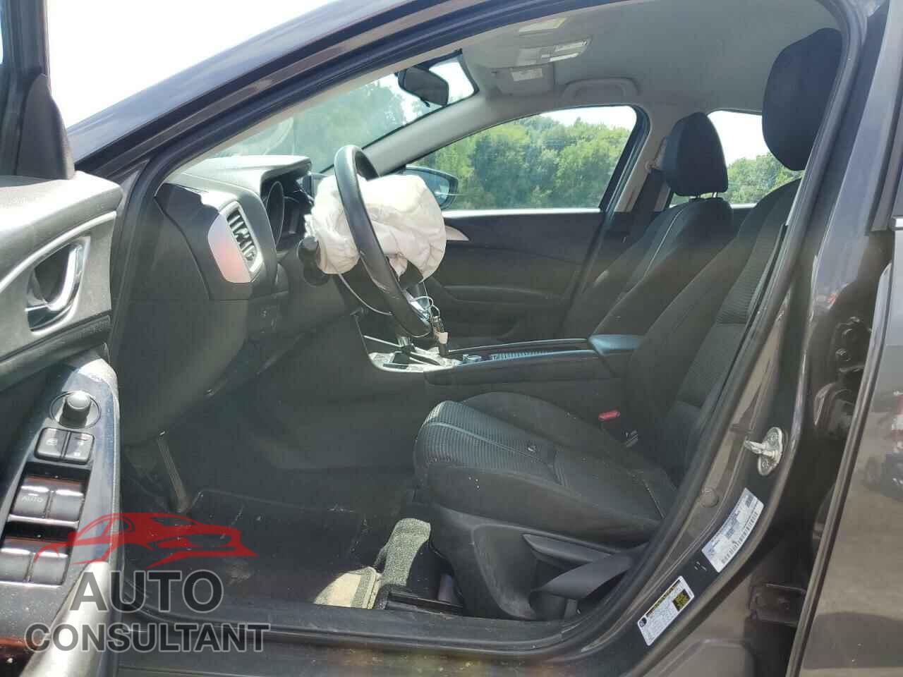 MAZDA 3 2017 - 3MZBN1U75HM132782