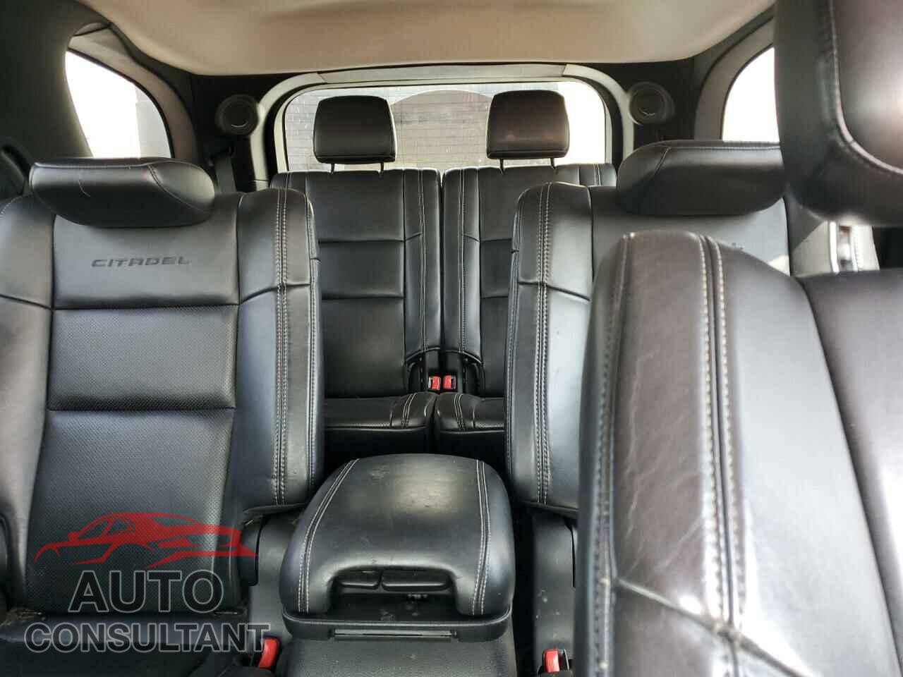 DODGE DURANGO 2013 - 1C4SDJET3DC574599